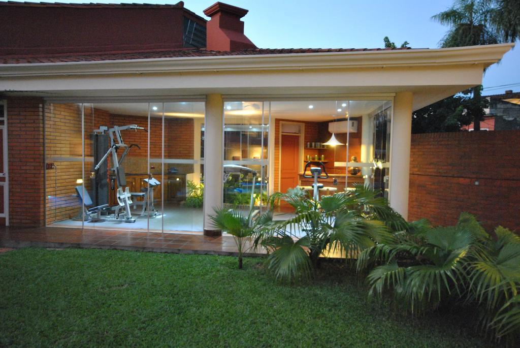 Villa Floreal Hotel Boutique Ασουνσιόν Εξωτερικό φωτογραφία