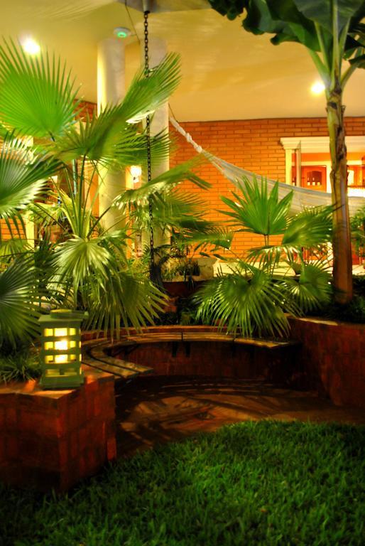 Villa Floreal Hotel Boutique Ασουνσιόν Εξωτερικό φωτογραφία